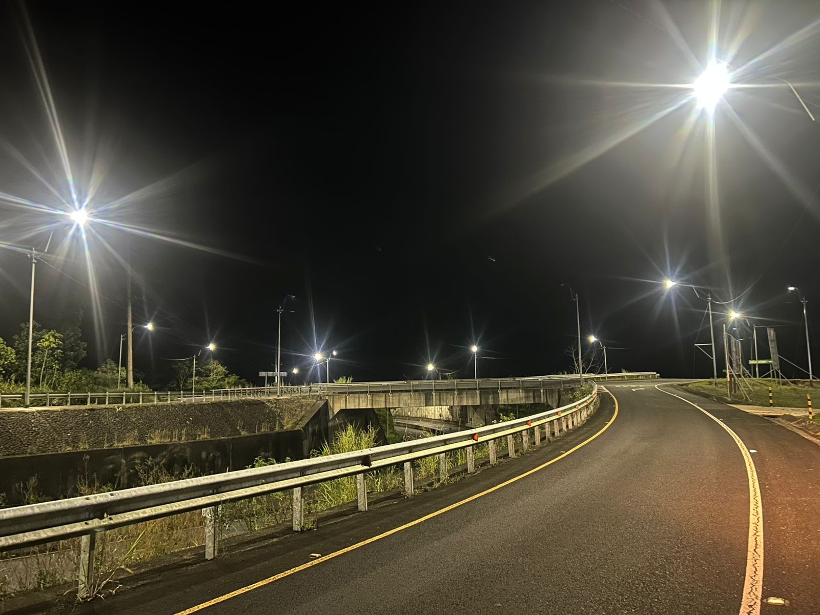 Iluminación de la Ruta N°35